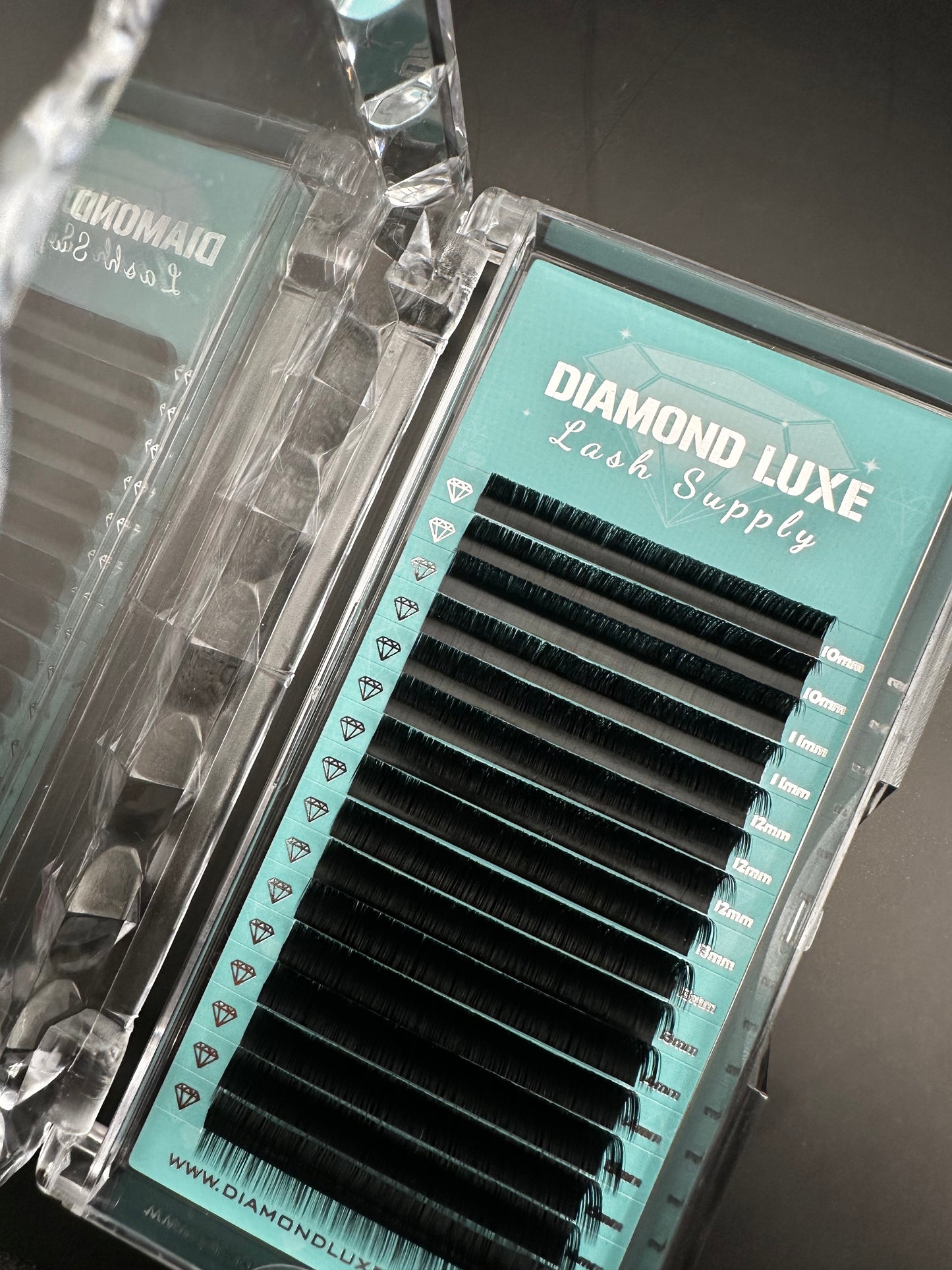 Diamond Volume Lash Trays .03
